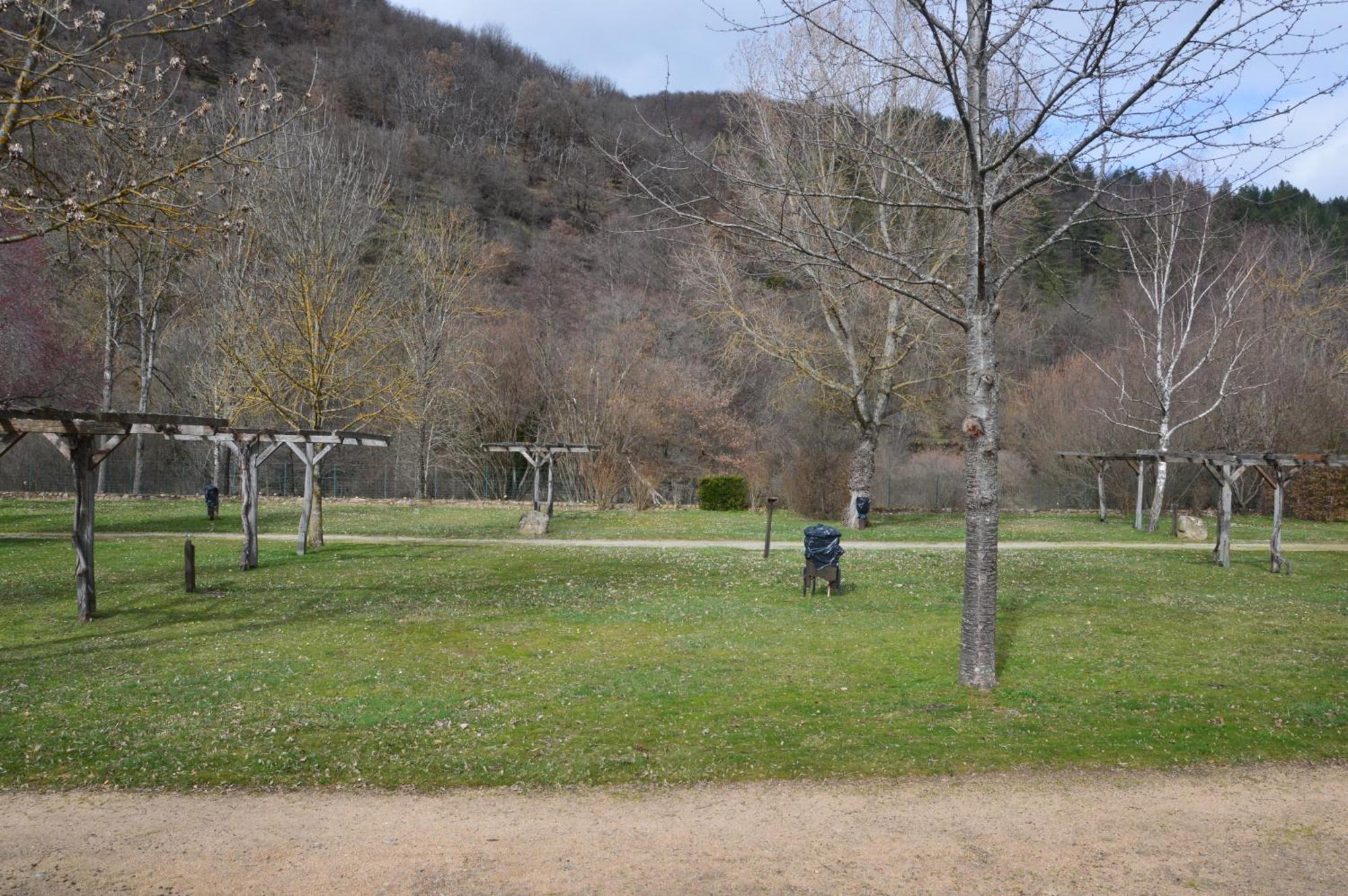 Camping Chon Du Tarn Bedoues Экстерьер фото